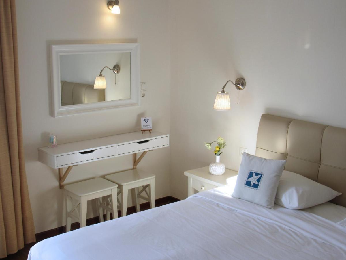 Alexandris Hotel 스페체스 외부 사진